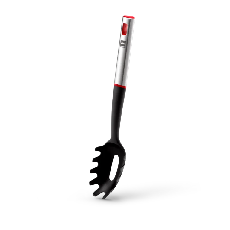 Pasta serving spoon
